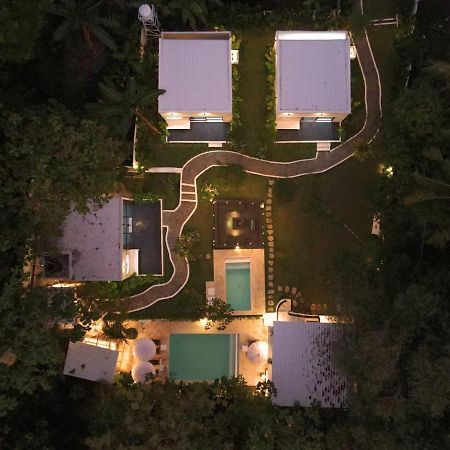 Villa The Volter Yogyakarta Ngingas Exterior foto
