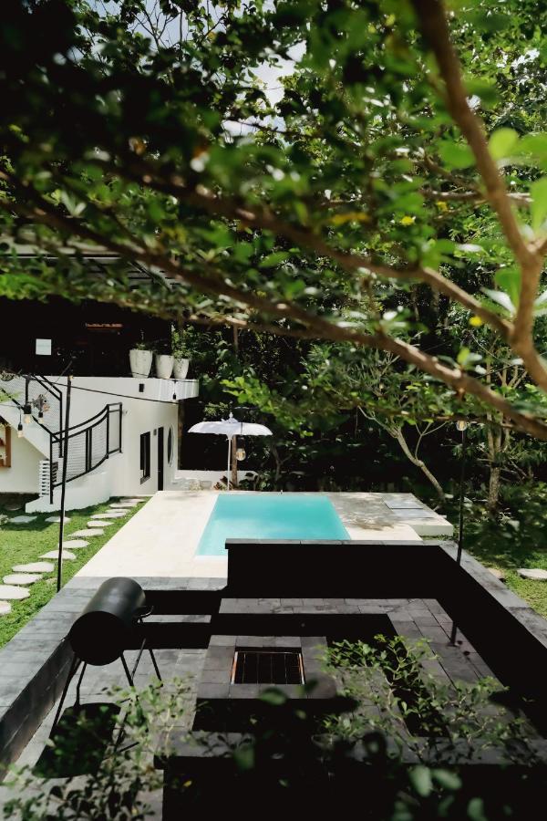Villa The Volter Yogyakarta Ngingas Exterior foto